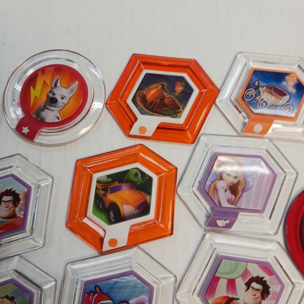 Disney Infinity Power Discs Lot and Carry Case Nemo MISC