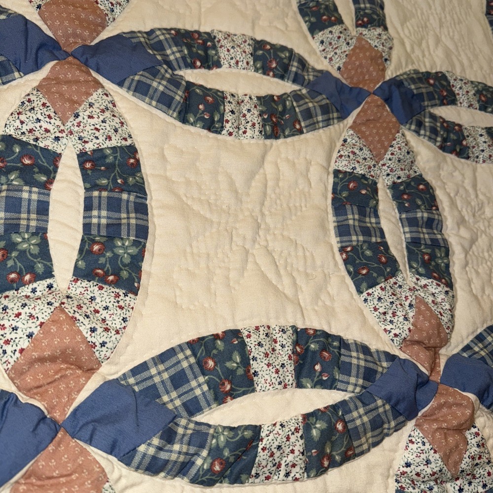 Vintage Wedding Ring Quilt Queen Patchwork Feedsack 81 1/2”x 79”