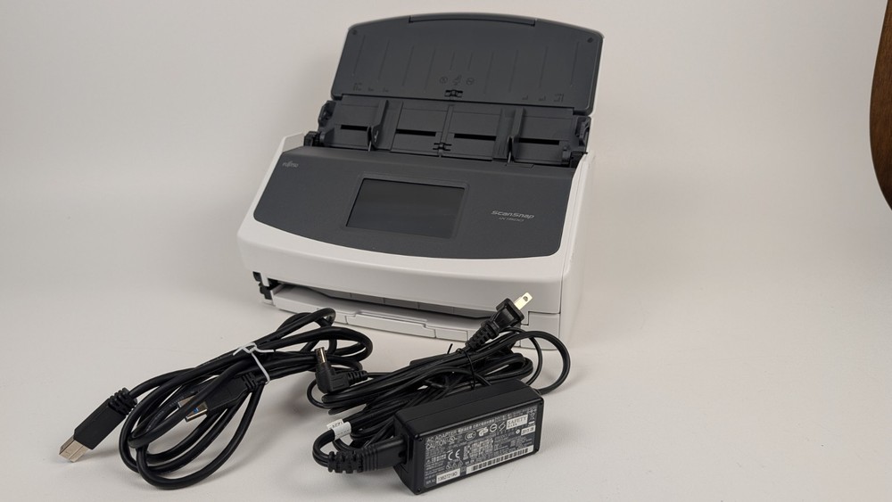 Fujitsu ScanSnap iX1500 White Scanner LOW 178 Count FUNCTIONS Missing Side Cover