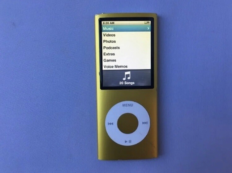 Apple iPod nano 4th Generation Yellow (8GB)