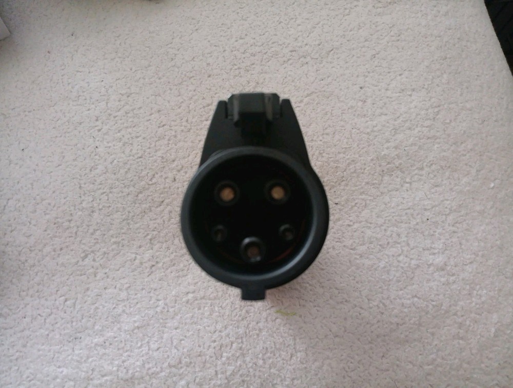 Viptoo Adapter for Tesla