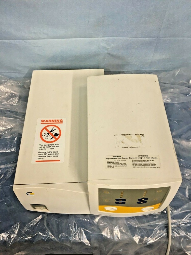 Cogent Light XL Illuminator A1-90055 E, Surgical Light Source.
