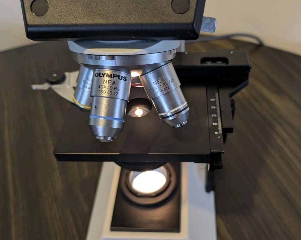 Olympus CH20 Microscope With 4 Objectives