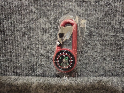 COMPASS / BACKPACK CLIP / KEYCHAIN 3"