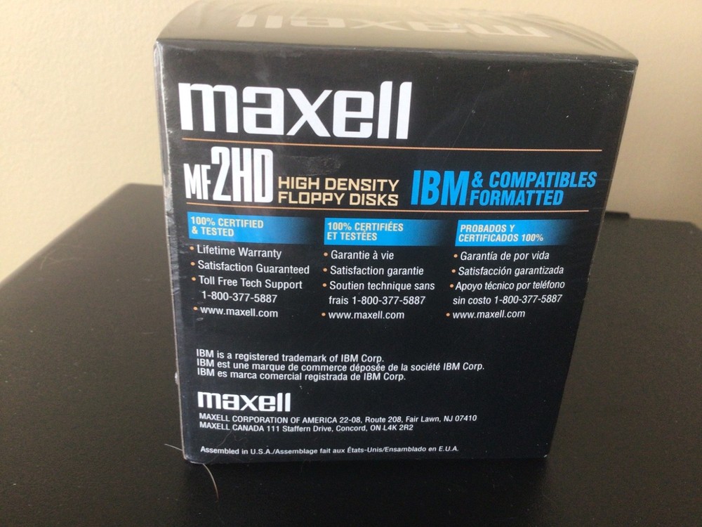 Maxell MF 2 HD 3.5 High Density Floppy Disks IBM Formatted 30 Pack
