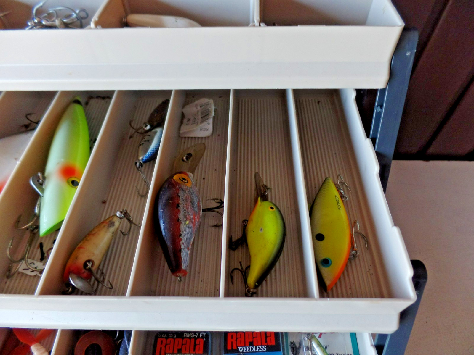 Vnt. Plano 3 tier TACKLE BOX FULL vintage Lures fishing supplies fillet knife