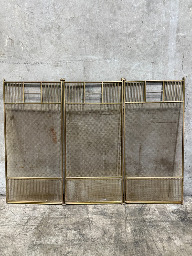 Large Mid Century Mastercraft Brass Fireplace Screen Architectural Folding