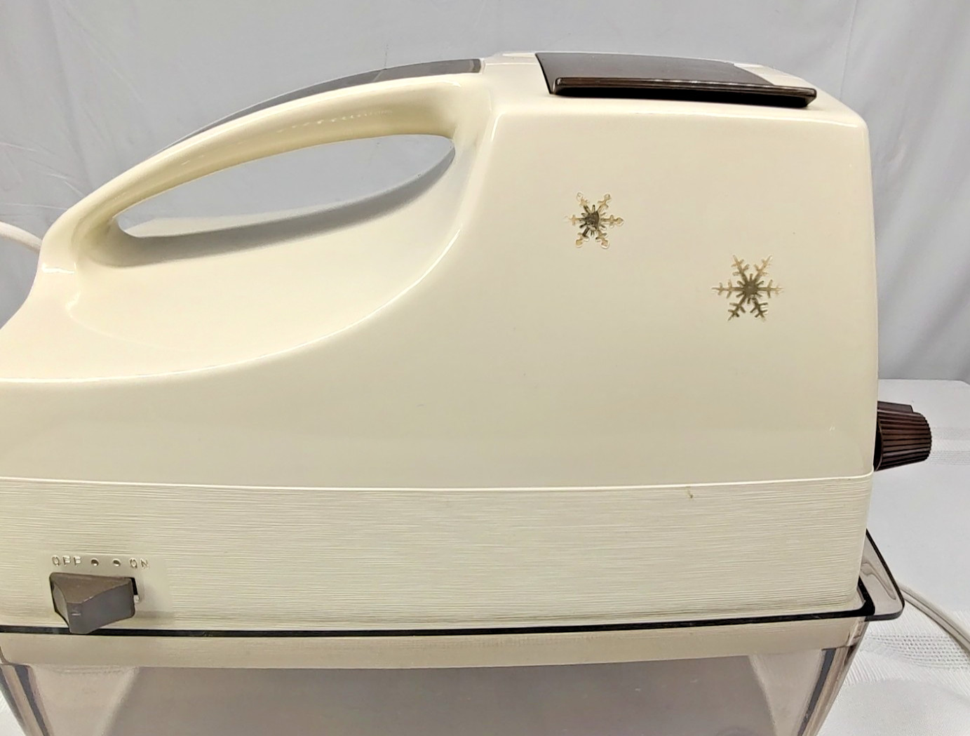 Oster Snowflake Countertop Ice Crusher 564A Coarse Fine Settings Tested Working