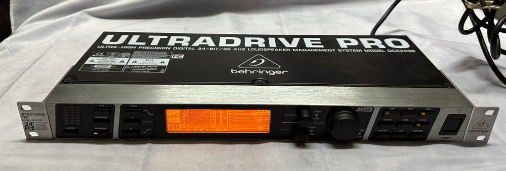 Behringer DEQ2496 Ultra-High Precision 24-Bit/96 kHz Processor - USED/WORKS