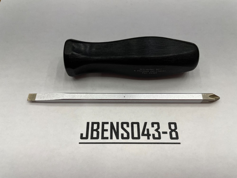 Snap-on Tools MINT RARE BLACK Hard Grip Interchangeable Blade Screwdriver SDDD42