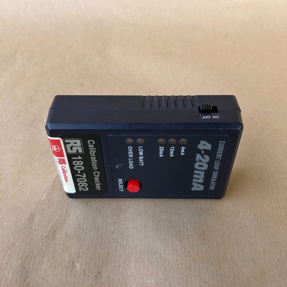 RS 180-7082 CALIBRATION CHECKER AND CURRENT LOOP SIMULATOR