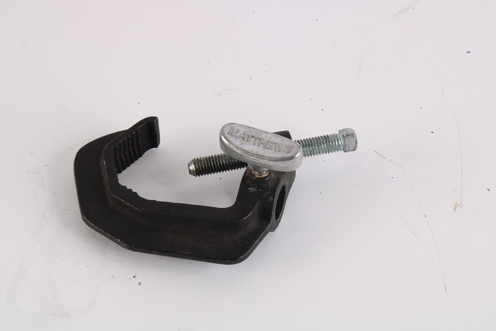 Matthews Studio Light Hanger Pipe Clamp 429762