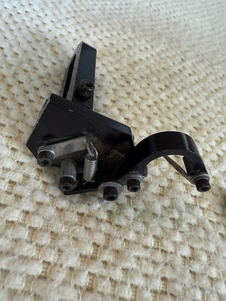 Dual Slab Archery Flipper Rest