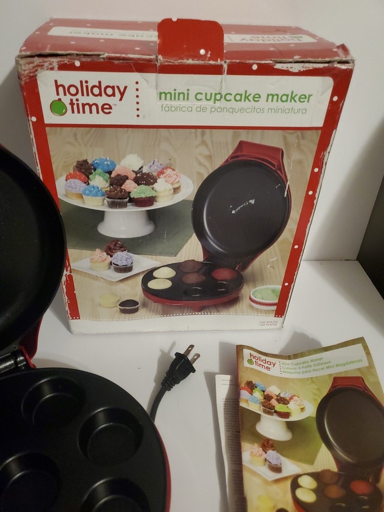 Vintage Holiday Time Mini Cupcake Maker Used Good Condition