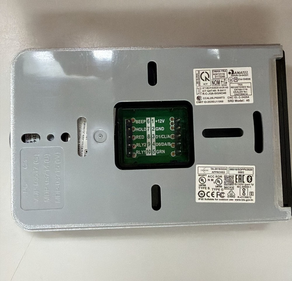 HID Signo 40 Smart Card Access Control Reader 40TKS-T1-000000