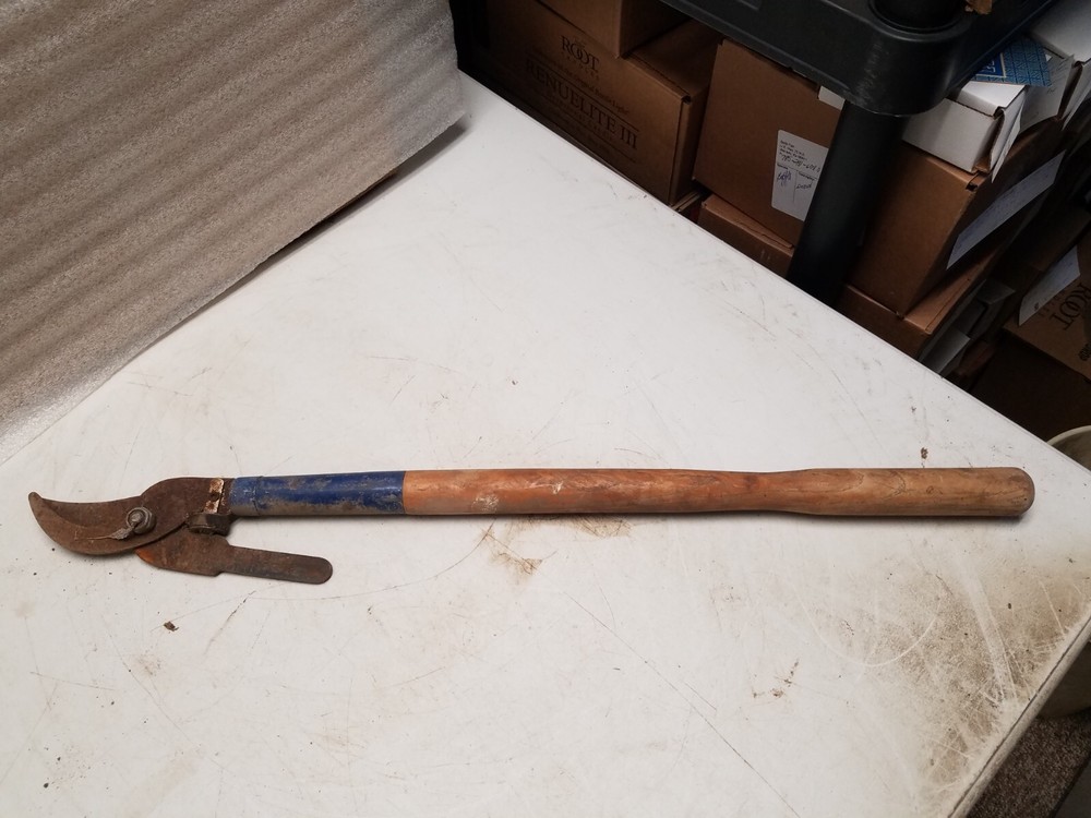 29" Compound Action Tree Trimmer (V)