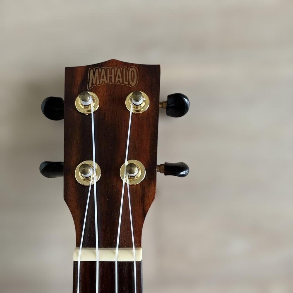 MAHALO Ukulele Start Set