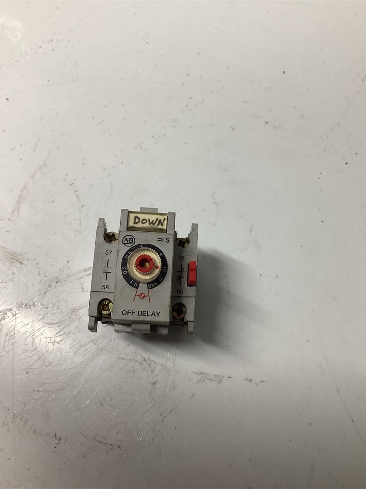 Allen-Bradley 196-FTB Ser B Off Delay Timer Relay U-582