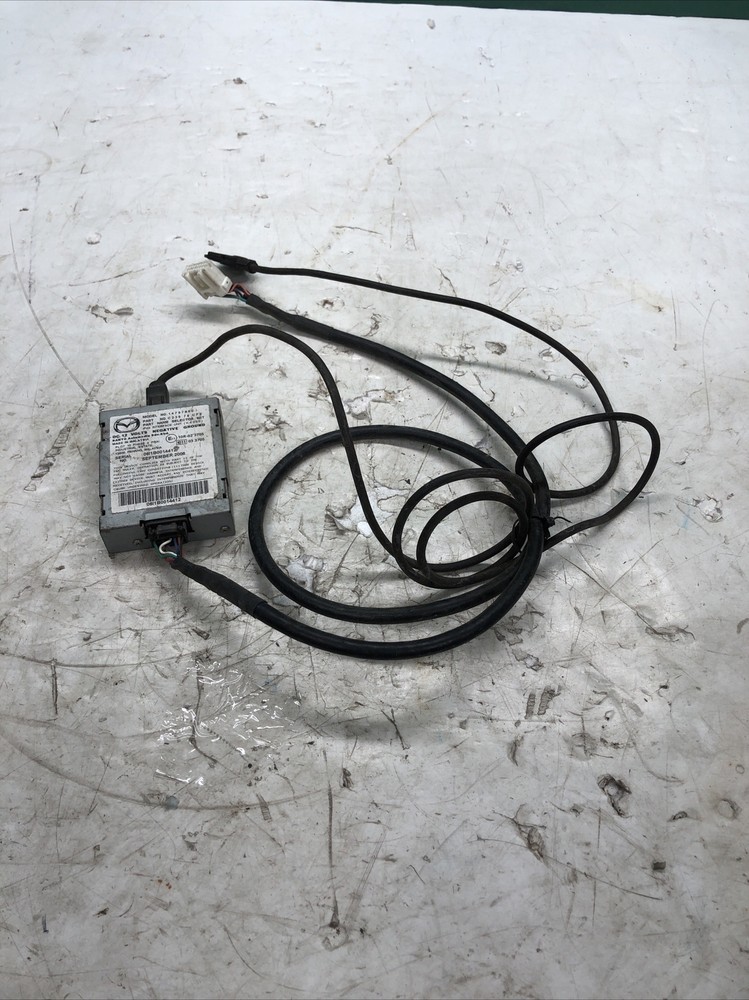 2009-2010 Mazda 6 IPod Interface Adapter Unit Control Module OEM