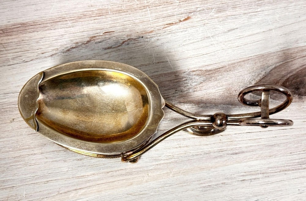 Vintage Martin Hall & Co Silver Plated Victorian Style Spoon Warmer #7616