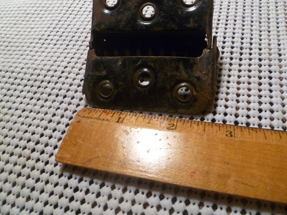 VINTAGE STORM DOOR SPRING LOADED HINGE.