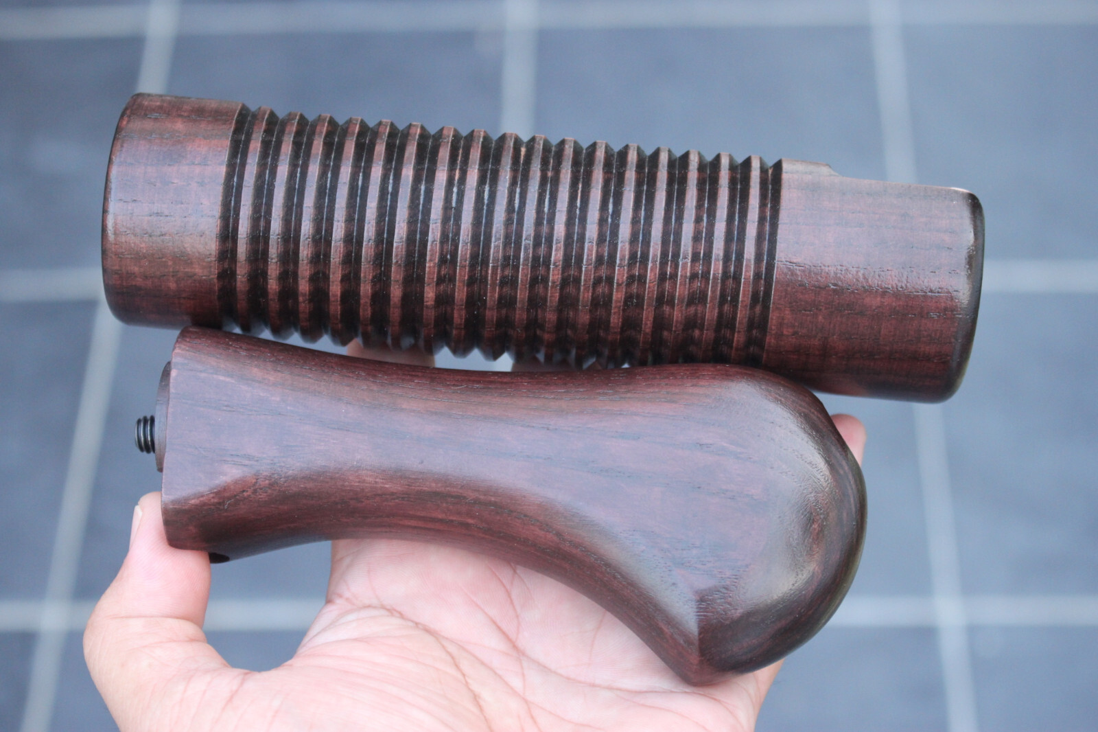 MOSSBERG SHOCKWAVE MODEL 590 12 GA FOREND & WOOD STOCK FURNITURE VTG NICE GIFT