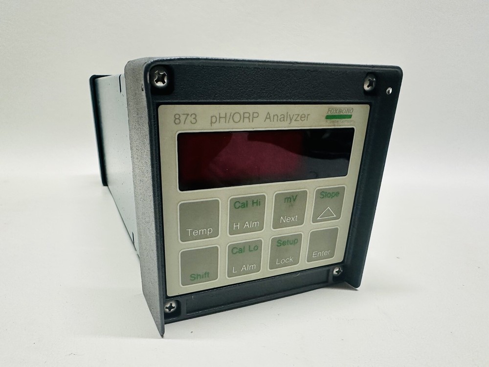 NEW Foxboro 873PH-AIYFGZ Conductivity Analyzer