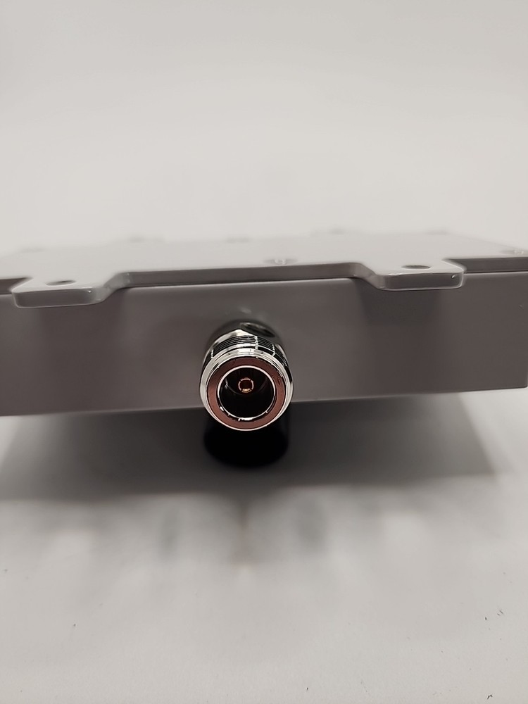 1X4 GPS SPLITER