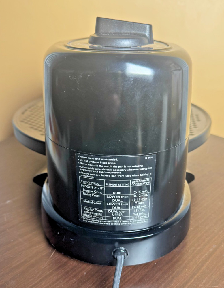 Presto Pizzazz Rotating Pizza Oven Model 0343003 Black