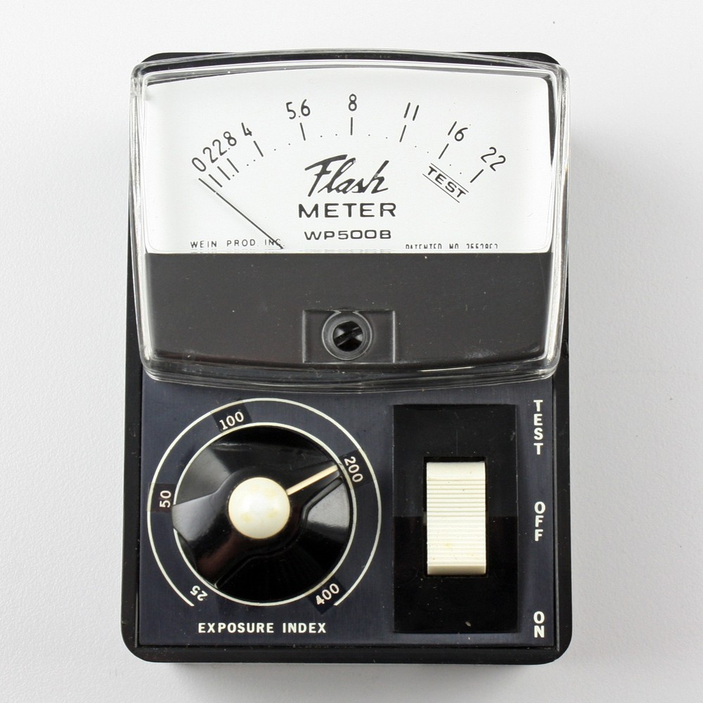 Wein No-Frills Flash Meter + Case - Works!