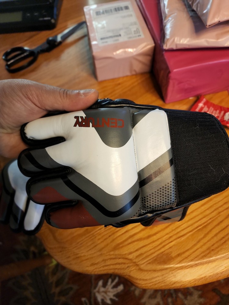 CENTURY Drive Men's Training Glove Size Medium