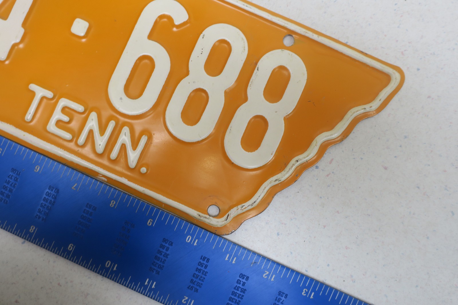 Tennessee License Plate Tag 1951 51 State Shaped Giles County 24-688 Original