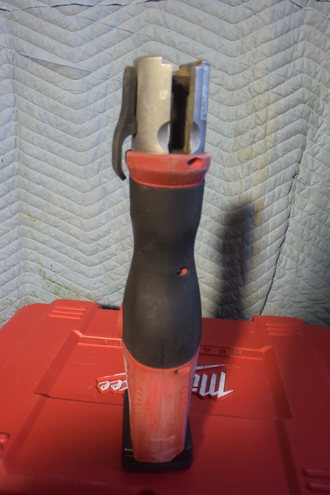 Milwaukee Press Model 2473-22 Copper Pipe Press Tool with 4 Jaws #3