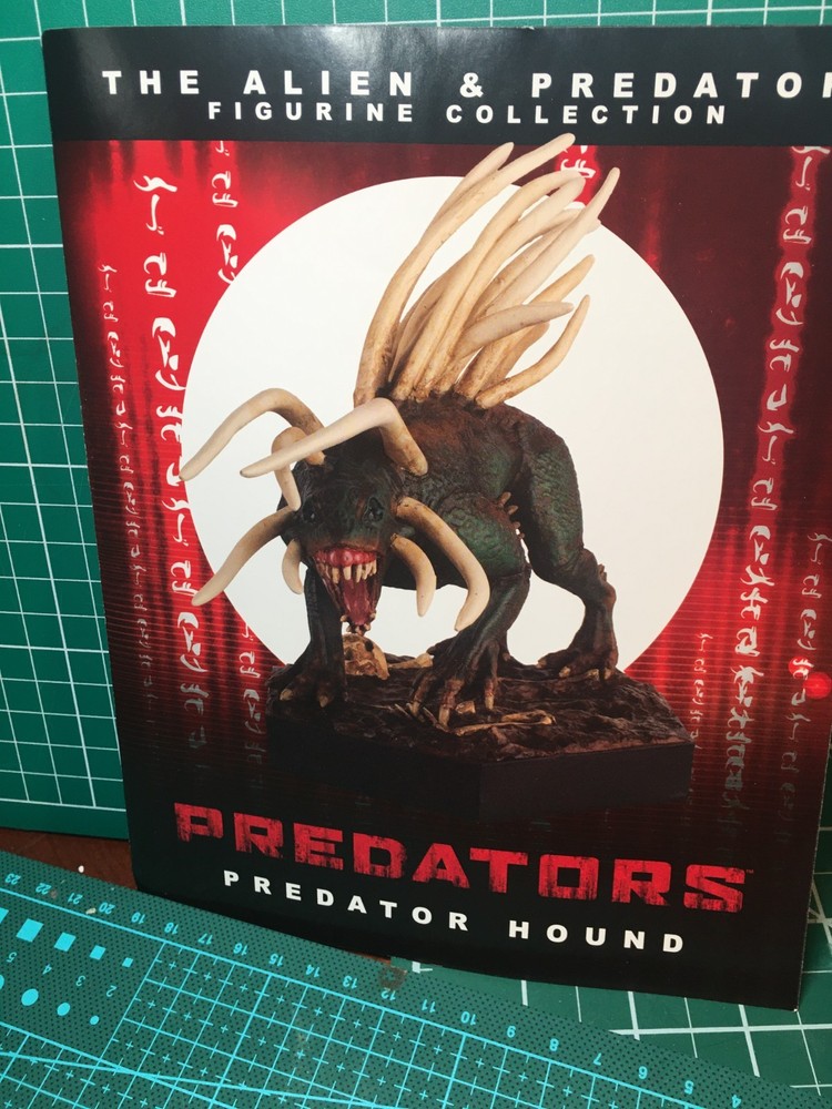 Eaglemoss Aliens #30 "Predator Hound" in box with leaflet, in US