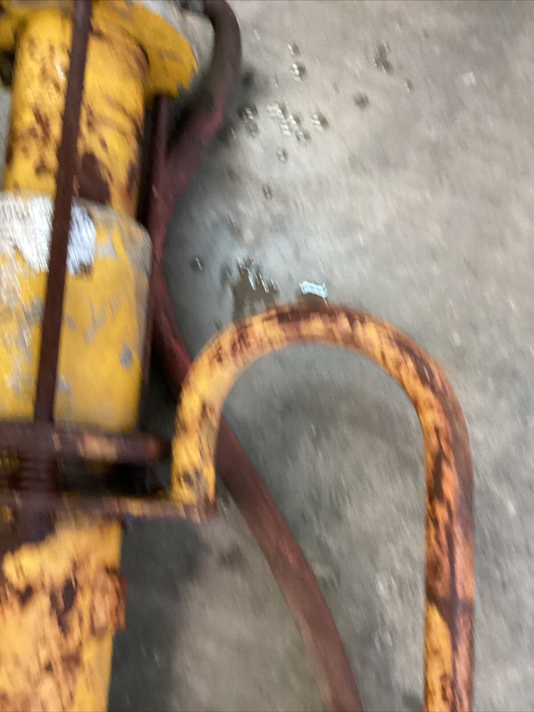 HammerHawk Model 750 Air Powered Tee Post Hammer Driver