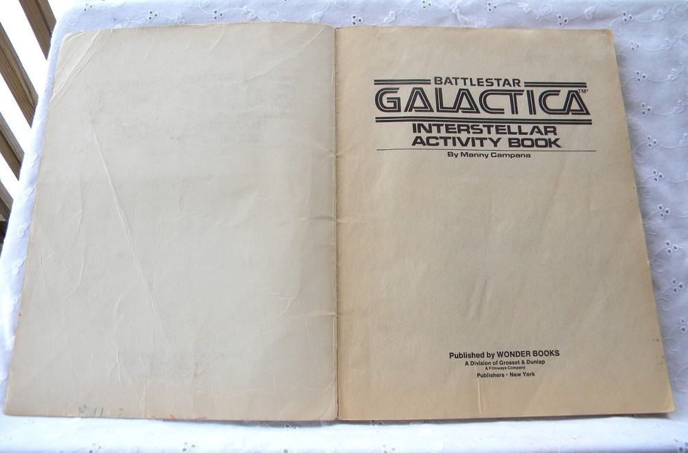 Battlestar Galactica Interstellar Activity Book 1978 Commander Adama Cap Apollo