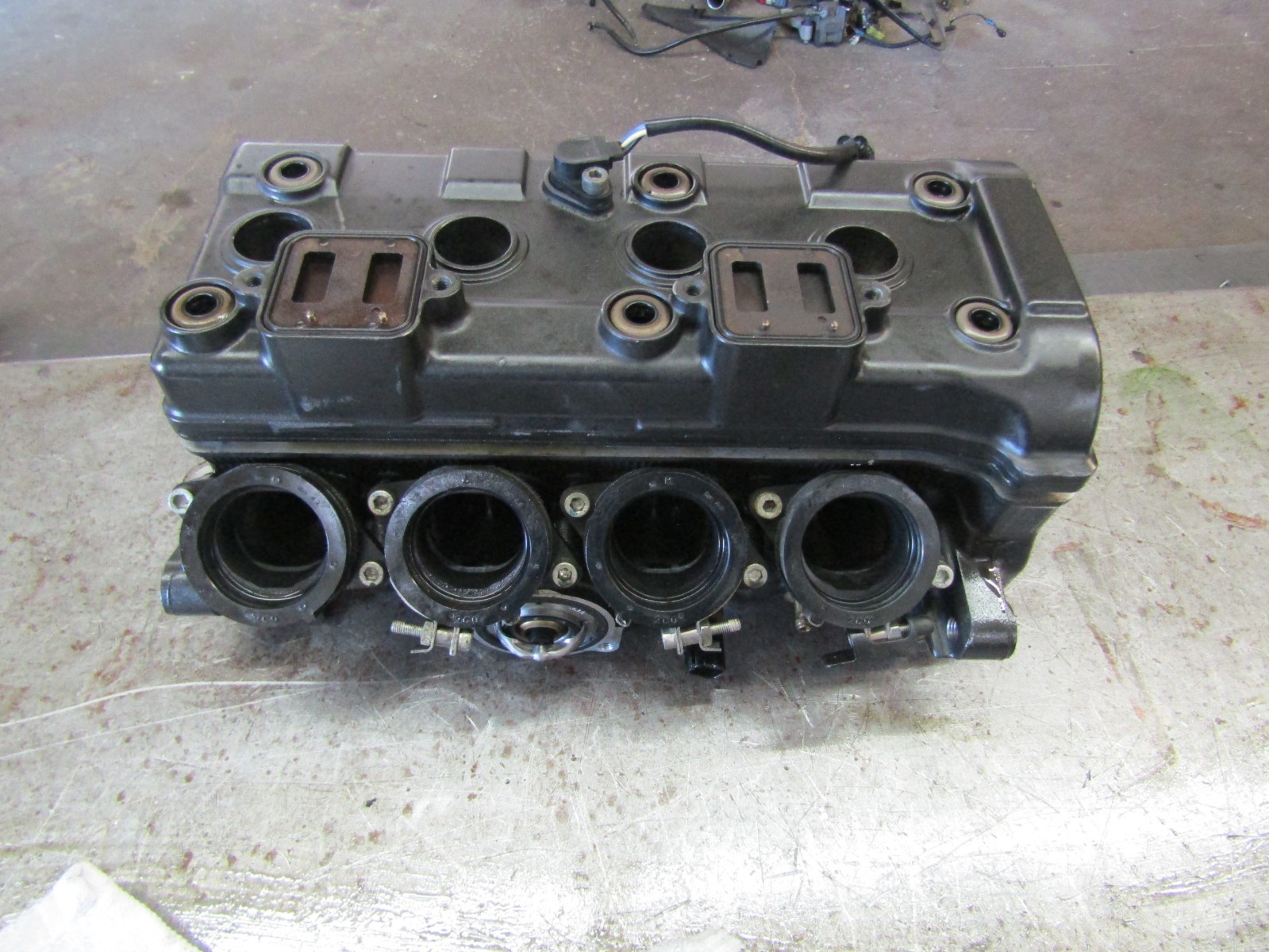 2006-2007 Yamaha YZF R6 Engine Cylinder Head Valves Camshaft Top End