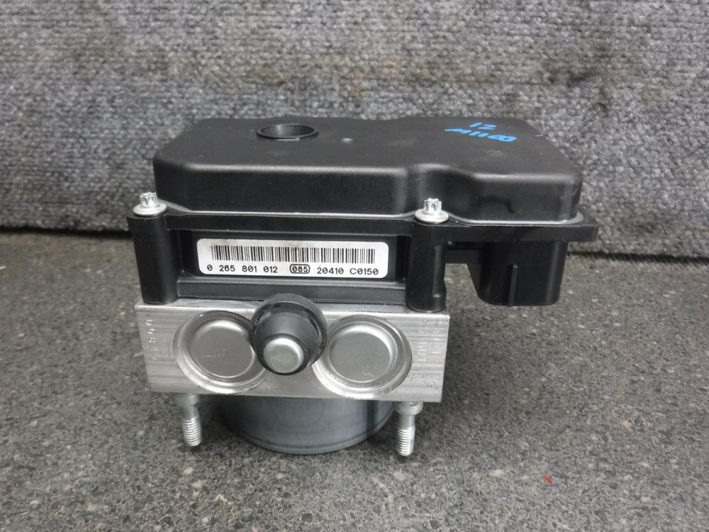 12 Ducati M1100 Monster 1100 ABS Motor Pump 840
