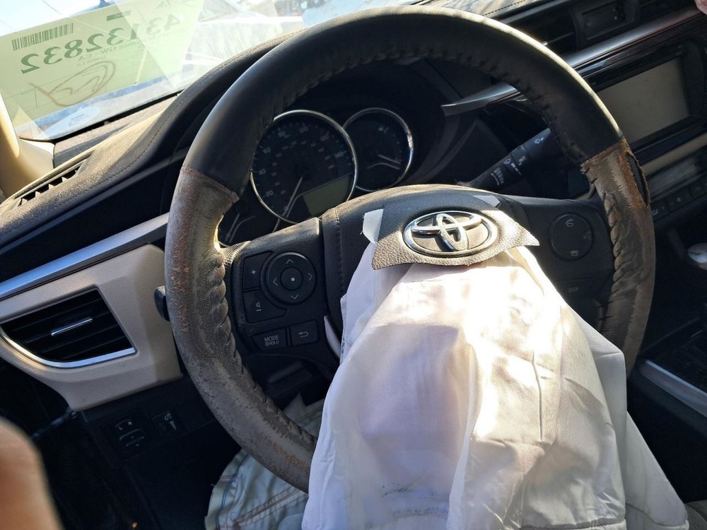 Fuse Box Engine Sedan Fits 14-19 COROLLA 4862855