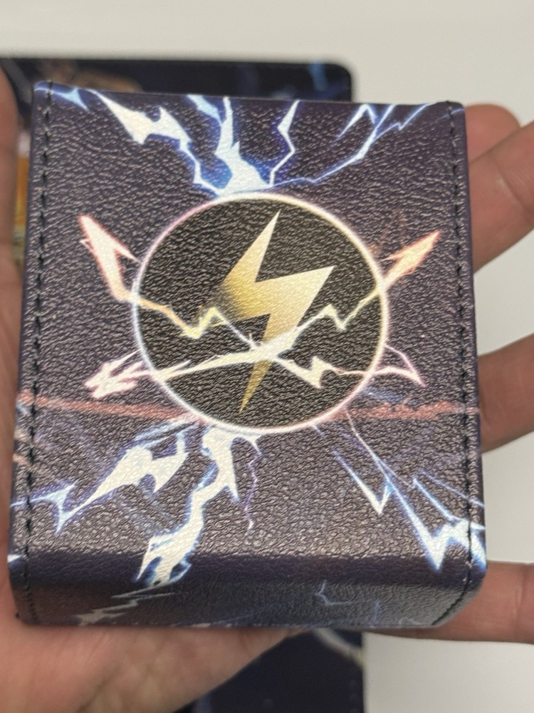 Pikachu Lighting Deck Box