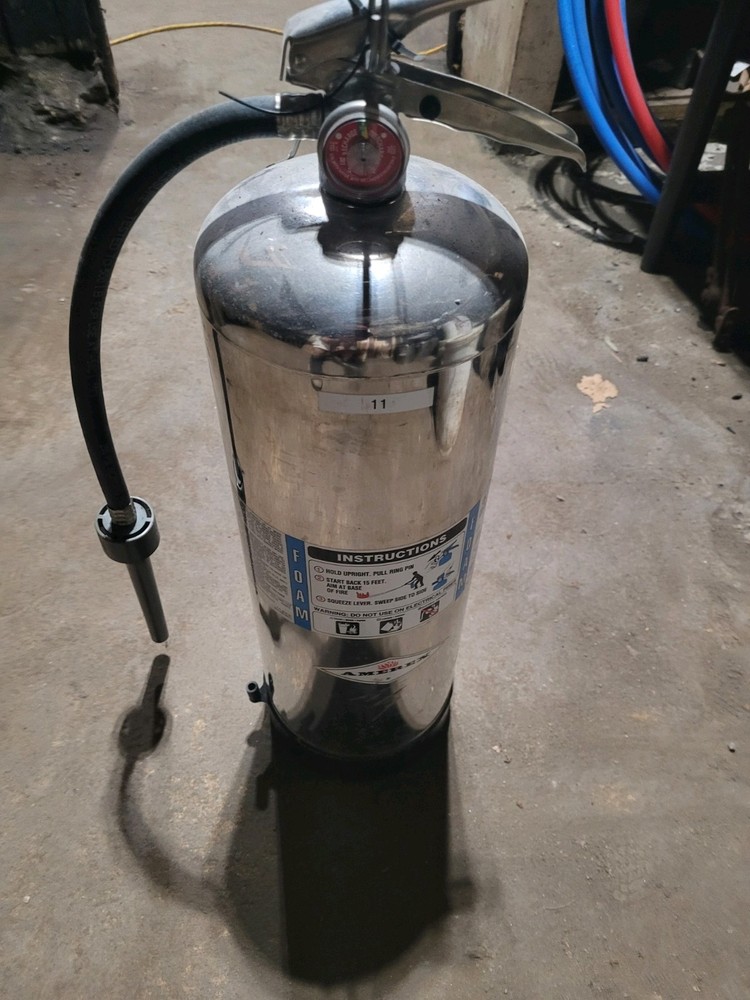 Amerex 2.5 Gallon FOAM Refillable Fire Extinguisher Class 2-A Model 252