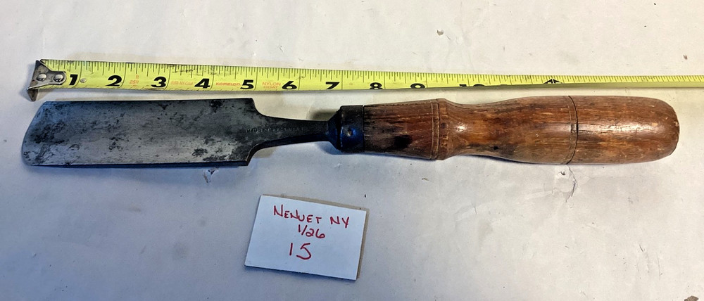 Vintage Moulson Bros. 2" chisel