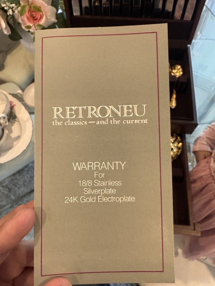Retroneu 24K Gold Luxurious & Elegant Electroplate Flatware Set