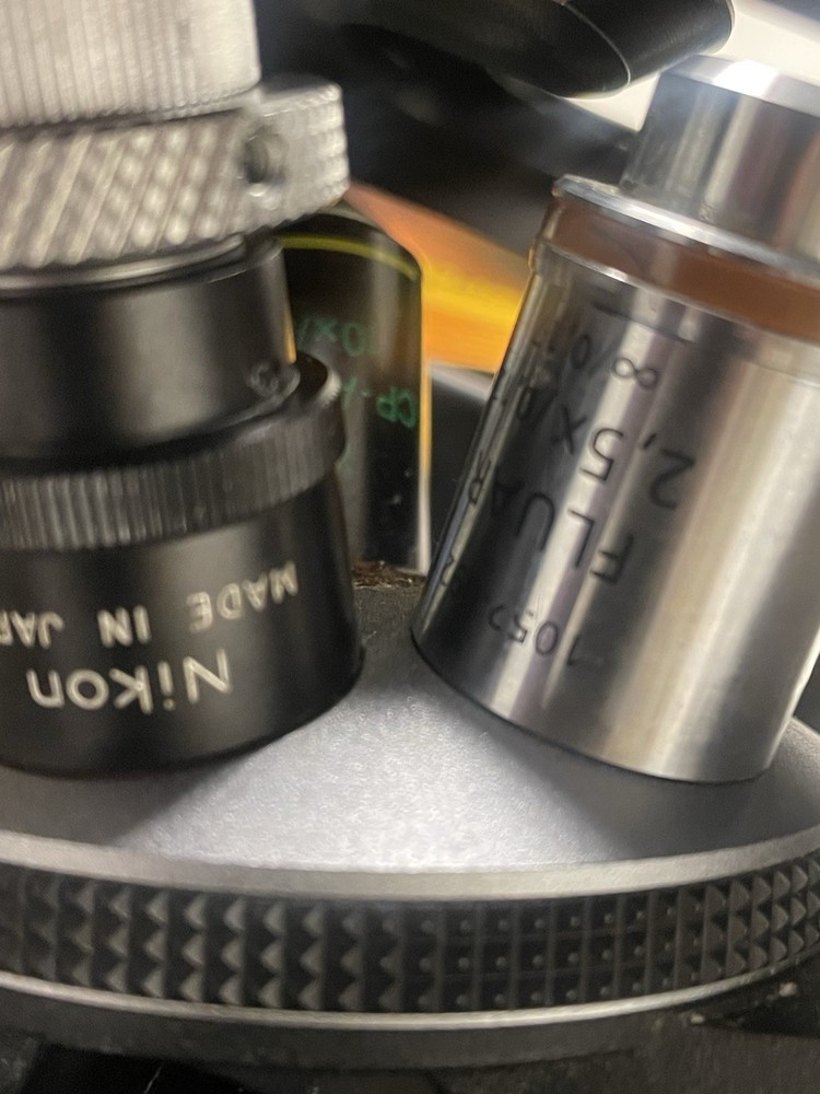 CARL ZEISS AXIOVERT 25 INVERTED PHASE CONTRAST MICROSCOPE with 4 objectives