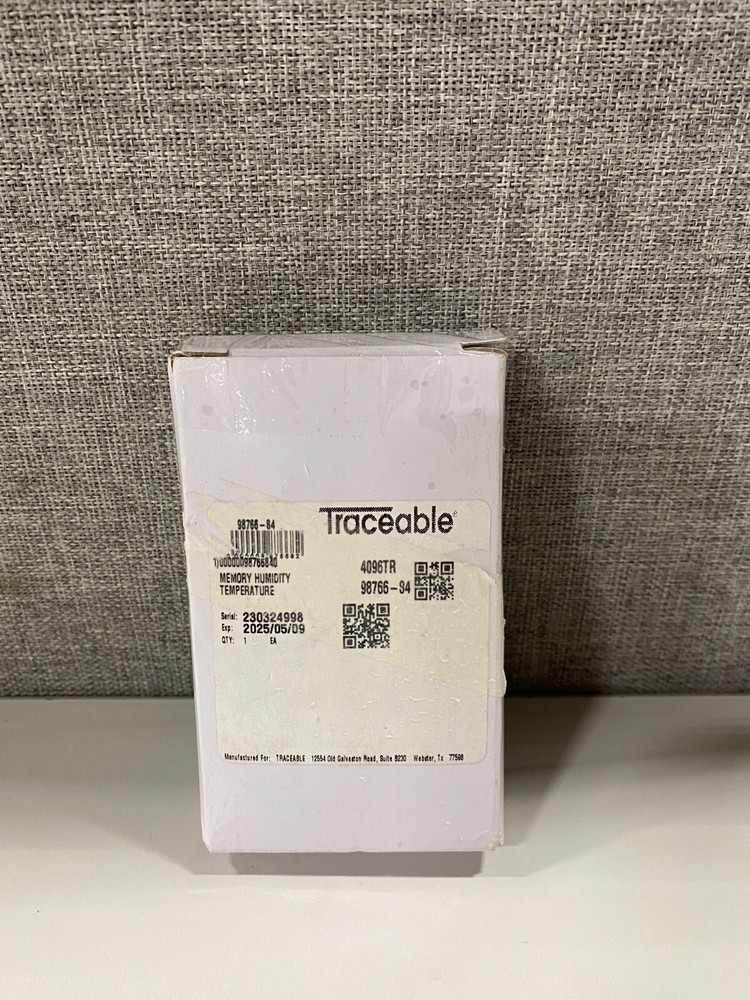 Control Company 4096 Traceable Memory Humidity/Temperature Meter,White & Black