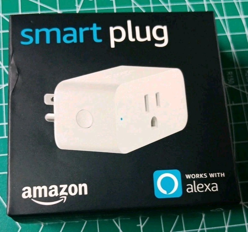 Amazon smart plug works with alexa
