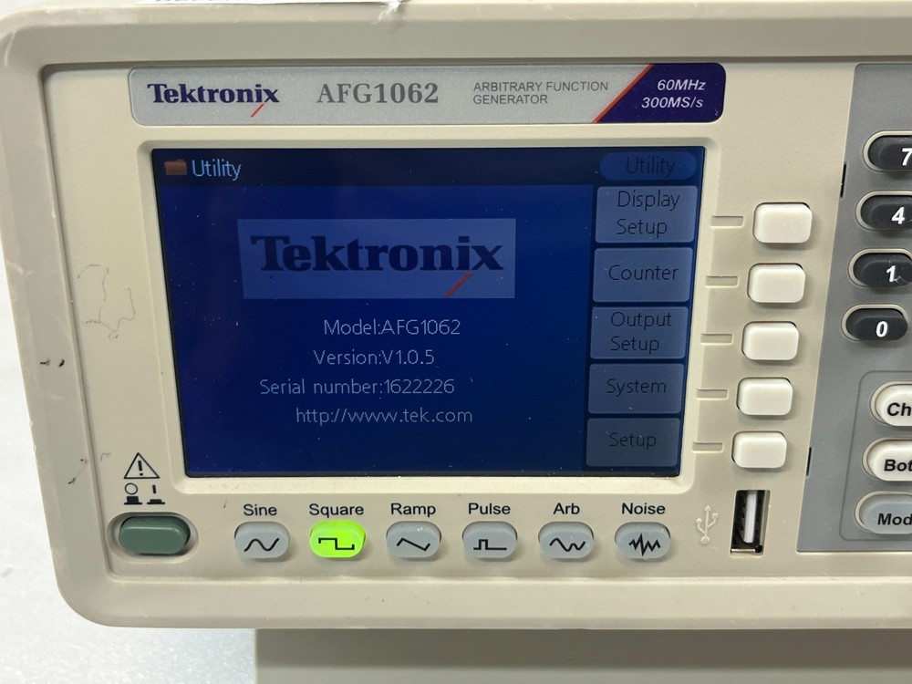 Tektronix AFG1062 Arbitrary Function Generator 60MHz 300MS/s 2-CH