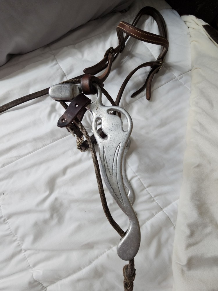 Mikmar Training Bit with Headstall. Used
