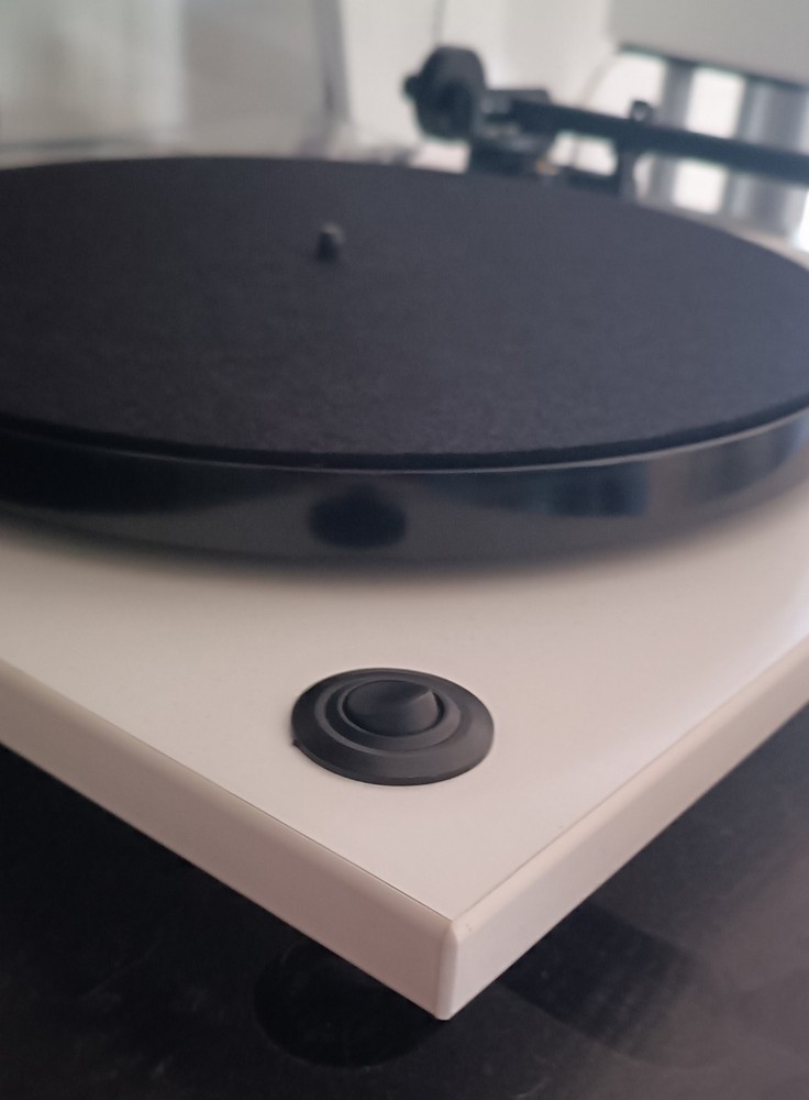 Rega Turntable RP1 Performance Pack