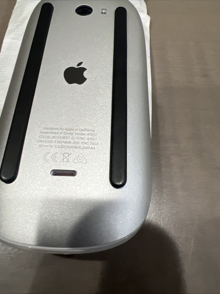 Apple Wireless Magic Keyboard 2 (A1644) & Apple Mouse 2 (A1657)